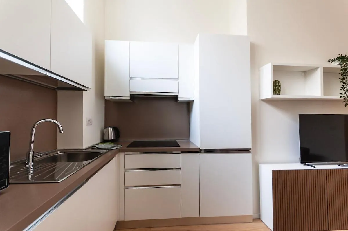 Suite Tajani Milan 0*,  Italy